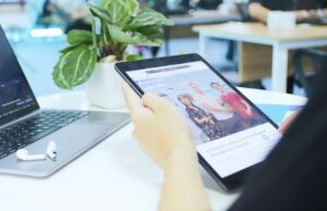 Factors to Consider When Choosing Software Solutions for Your Hospitality Business Software Solutions for Your Hospitality Business